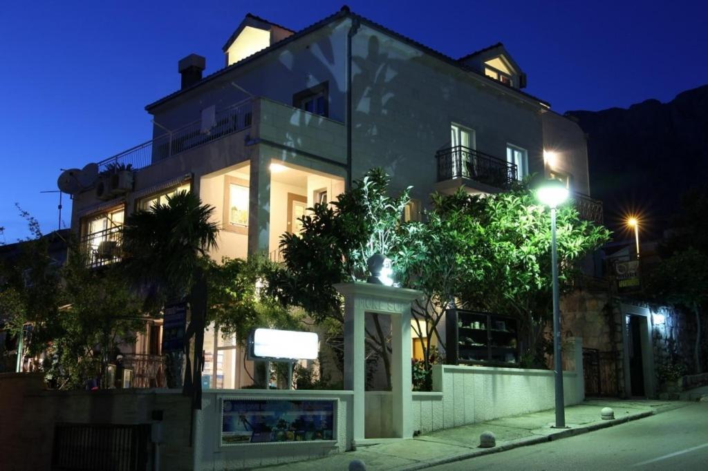 Apartments By The Sea Makarska - 15200 Eksteriør billede