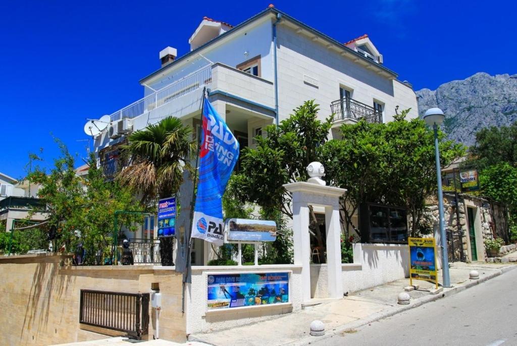 Apartments By The Sea Makarska - 15200 Eksteriør billede