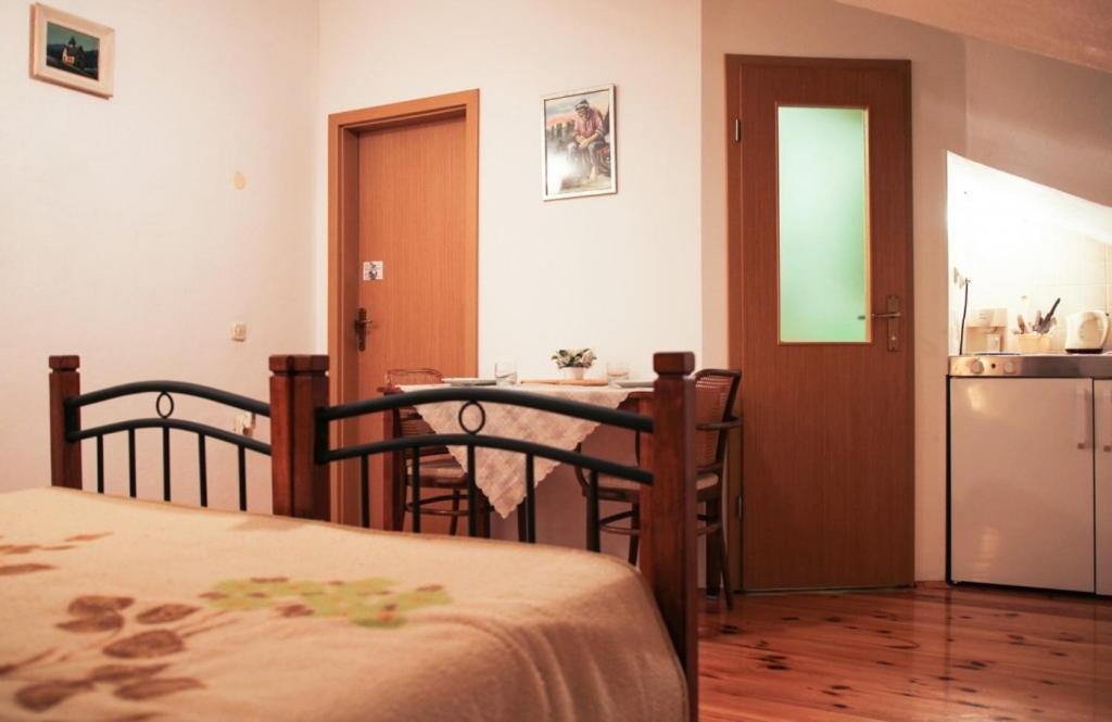 Apartments By The Sea Makarska - 15200 Eksteriør billede